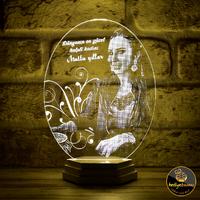 Kadına Hediye Kişiye Özel Fotoğraflı 3D Lamba